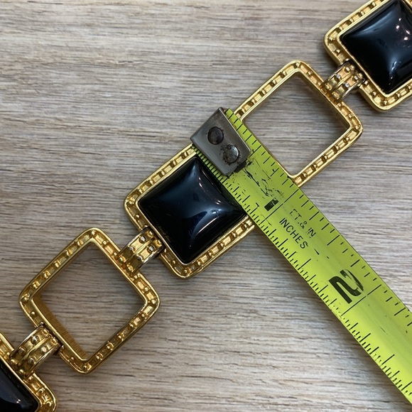 Vintage Monet Square Link Bracelet - Picture 6 of 7